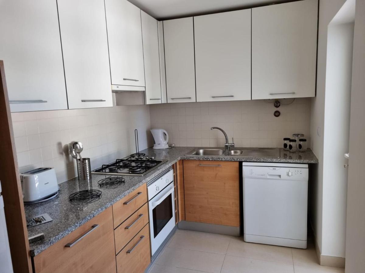 Marinho - 2 Bedroom 2 Bathroom Ground Floor Apartment With Communal Pool And Gardens Conceicao (Faro) Exterior foto